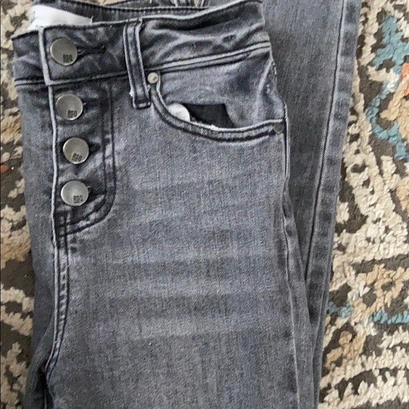 Tillys Girls High-Rise Skinny Jeans - Picture 1 of 3